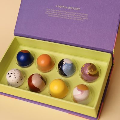 Mr Bucket chocolate box 8pc open